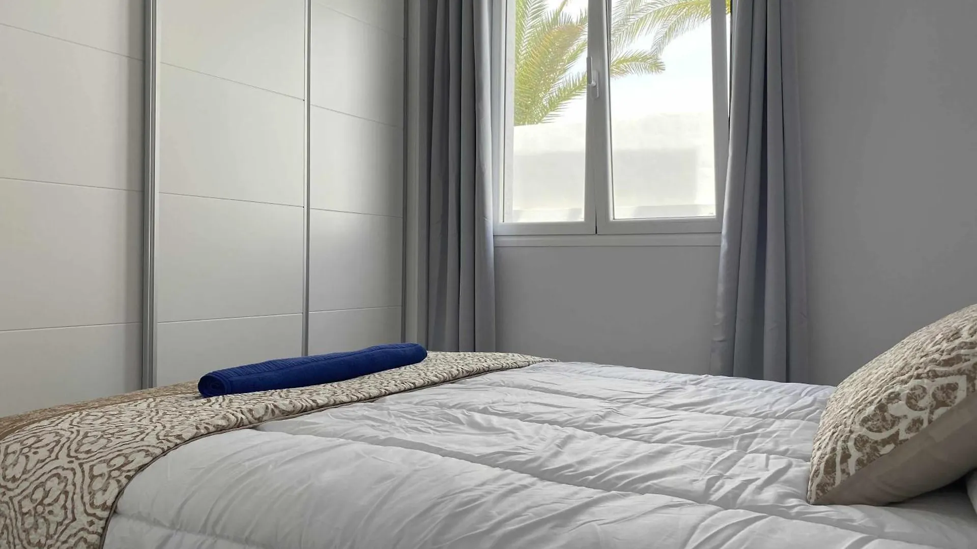 Dedal Villa Con Piscina Y Barbacoa Para Disfrutar Puerto Calero Spain